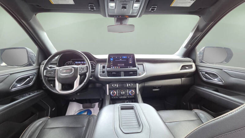 2021 GMC Yukon SLT
