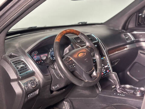 2016 Ford Explorer Platinum