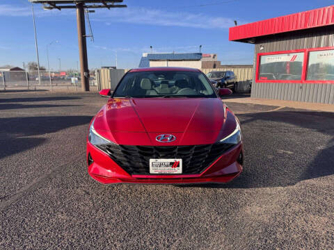 2022 Hyundai Elantra for sale at MASTERS AUTO SALE LLC in Lubbock TX