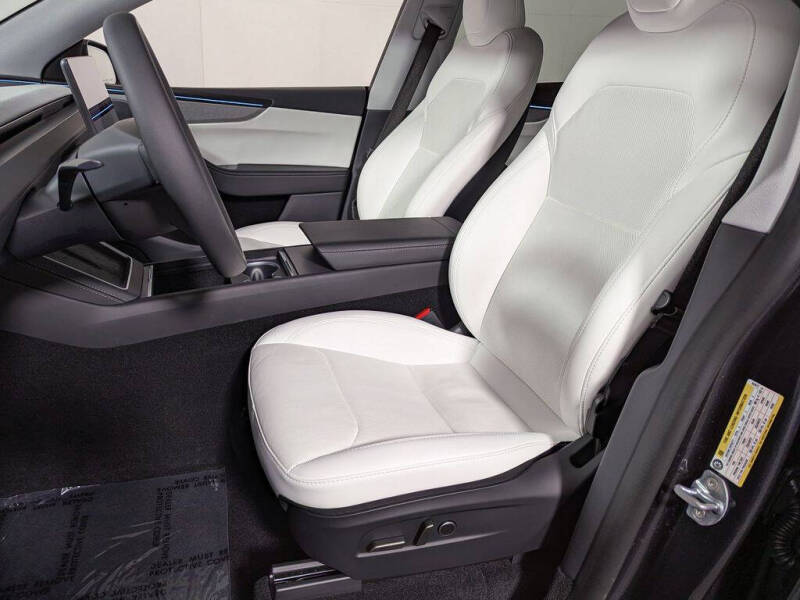 2026 Tesla Model Y Long Range