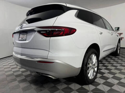 2020 Buick Enclave Essence