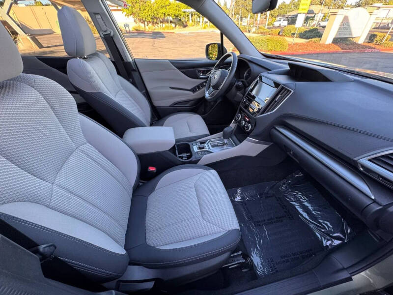 2019 Subaru Forester Premium