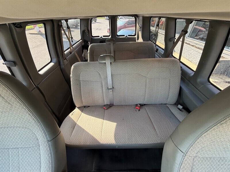 2018 Chevrolet Express LT 2500