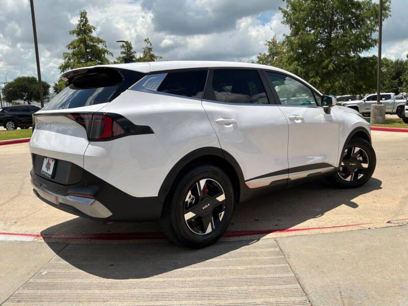 2026 Kia Sportage LX