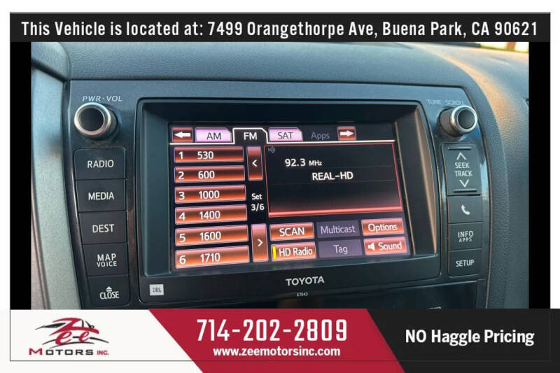 2013 Toyota Sequoia Platinum