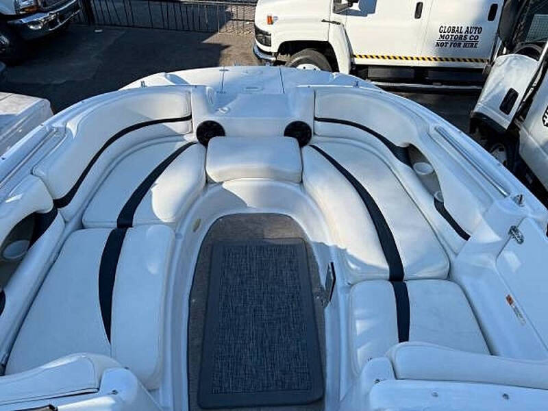 2001 Four Winns FUNSHIP 254