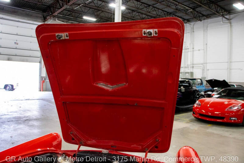 1957 Ford Thunderbird