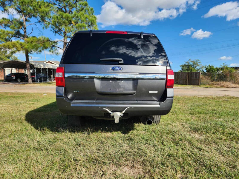 2016 Ford Expedition EL XLT