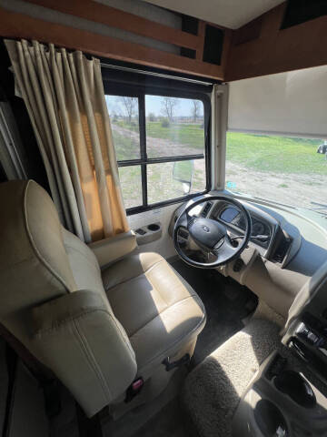2017 Winnebago Vista 29VE