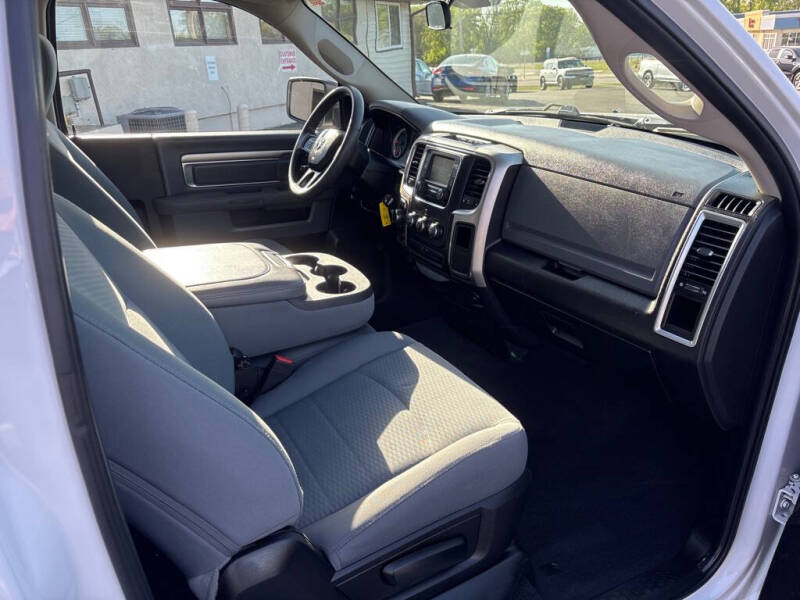 2019 RAM 1500 Classic SLT