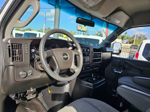 2019 Chevrolet Express 2500