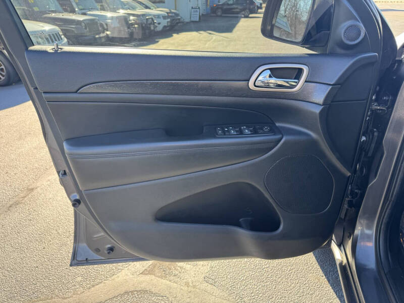 2015 Jeep Grand Cherokee Altitude