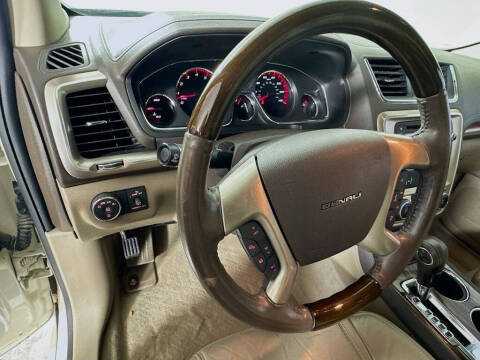 2015 GMC Acadia Denali