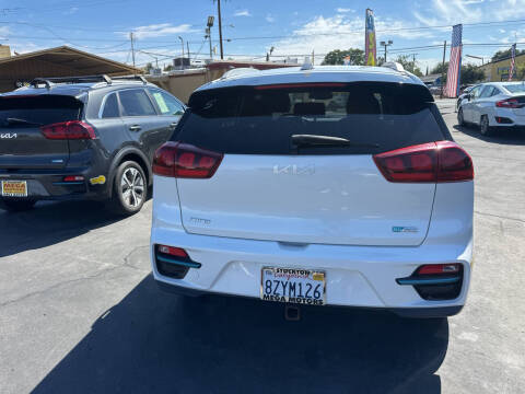 2022 Kia Niro EV EX
