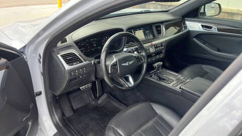2020 Genesis G80