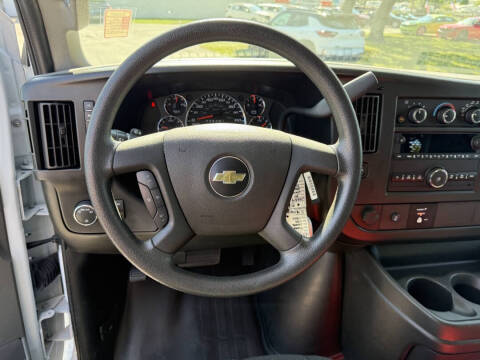 2024 Chevrolet Express 2500
