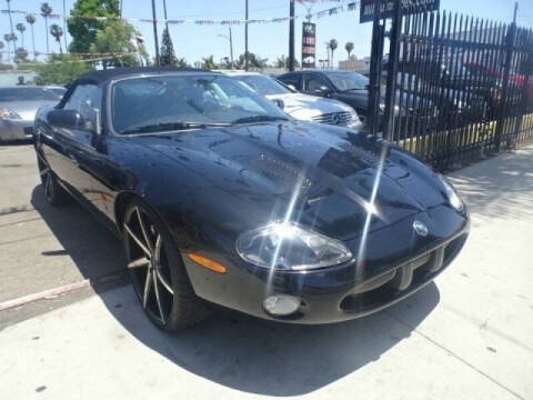 2004 Jaguar XKR