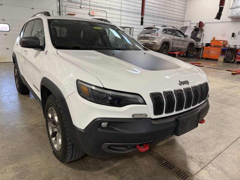 2019 Jeep Cherokee for sale at Postal Pete in Galena IL