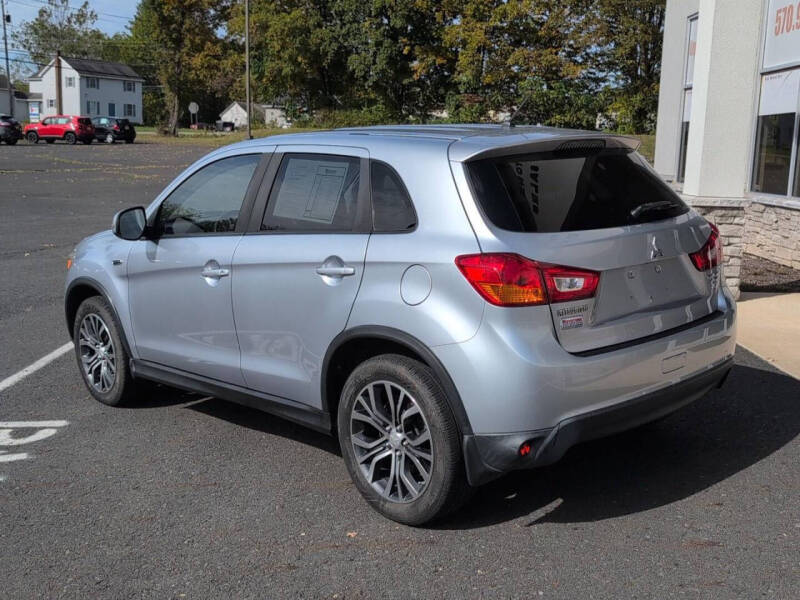 2016 Mitsubishi Outlander Sport 2.4 ES