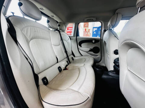 2015 MINI Hardtop 4 Door Cooper