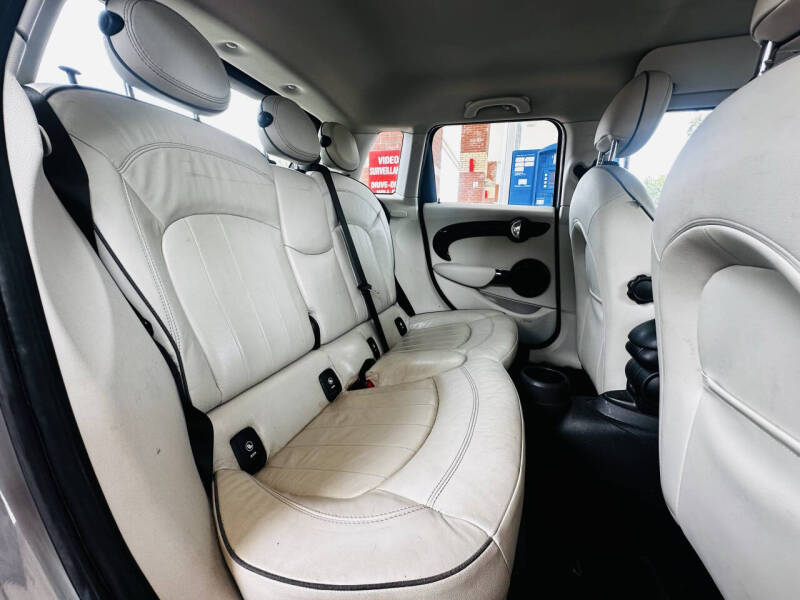 2015 MINI Hardtop 4 Door Cooper