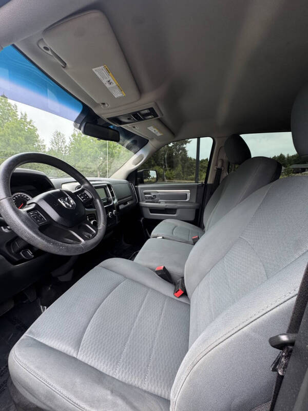 2015 RAM 1500 SLT
