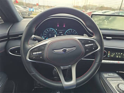 2023 Genesis GV70 2.5T Standard