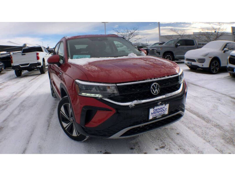 2024 Volkswagen Taos SE 4Motion