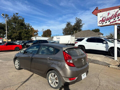 2013 Hyundai Accent SE