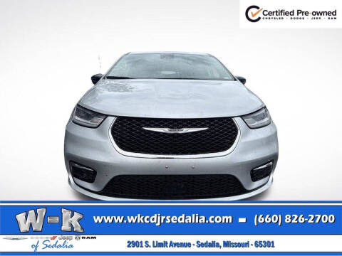 2024 Chrysler Pacifica Touring L