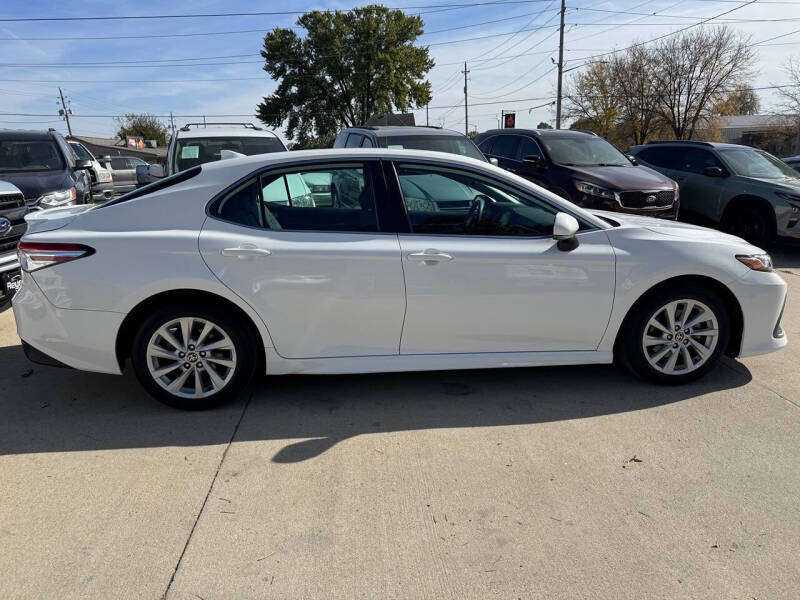2021 Toyota Camry LE