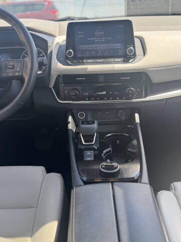 2021 Nissan Rogue SV