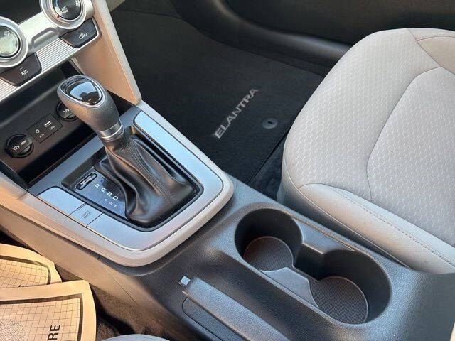 2019 Hyundai Elantra