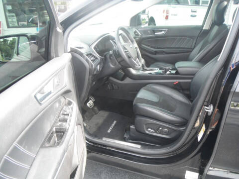 2017 Ford Edge Sport