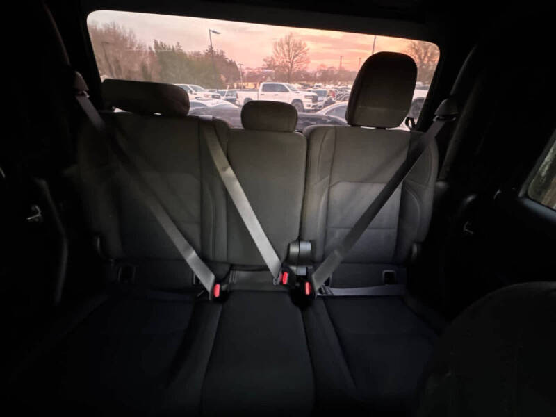 2022 Jeep Gladiator Sport S