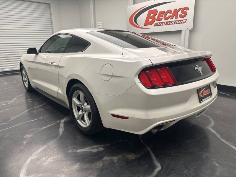 2017 Ford Mustang V6