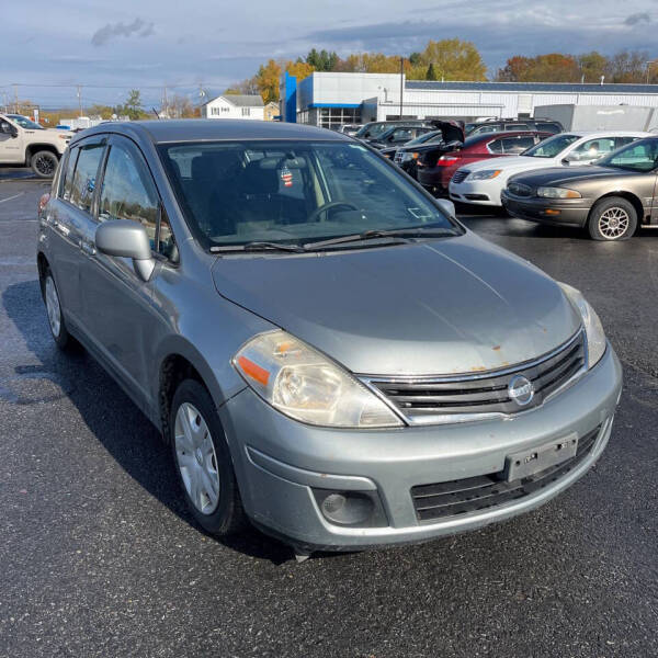 2011 Nissan Versa 1.8 S