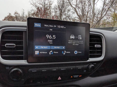 2024 Hyundai Venue SEL