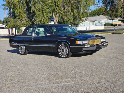 1992 Cadillac Fleetwood for sale at California Cadillac & Collectibles in Los Angeles CA