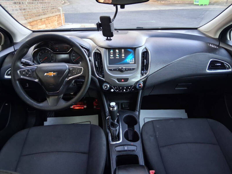 2018 Chevrolet Cruze LT Auto