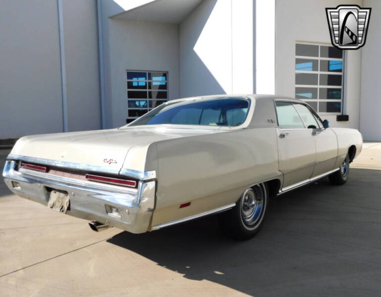 1969 Chrysler New Yorker