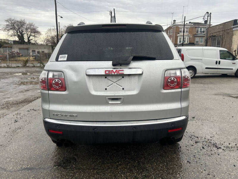 2012 GMC Acadia SLE