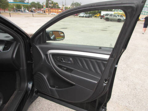 2014 Ford Taurus SEL