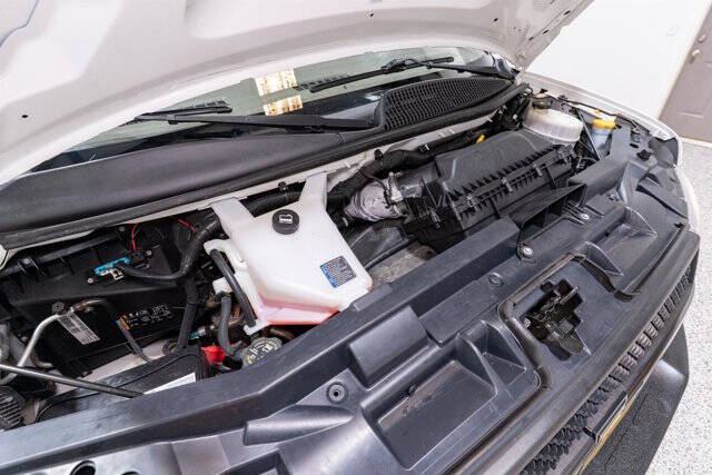 2021 Chevrolet Express 2500