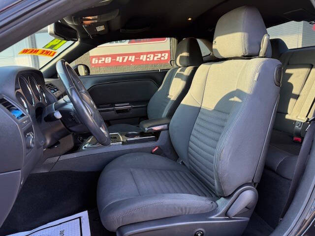 2014 Dodge Challenger SXT