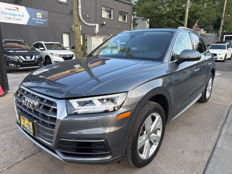 2018 Audi Q5 2.0T quattro Premium Plus