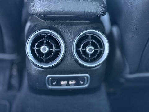 2023 Alfa Romeo Giulia Veloce