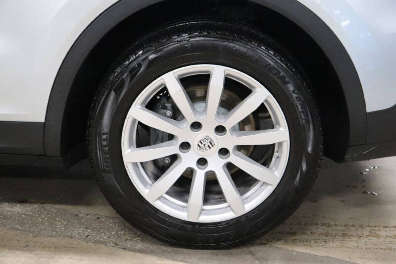 2019 Porsche Cayenne S