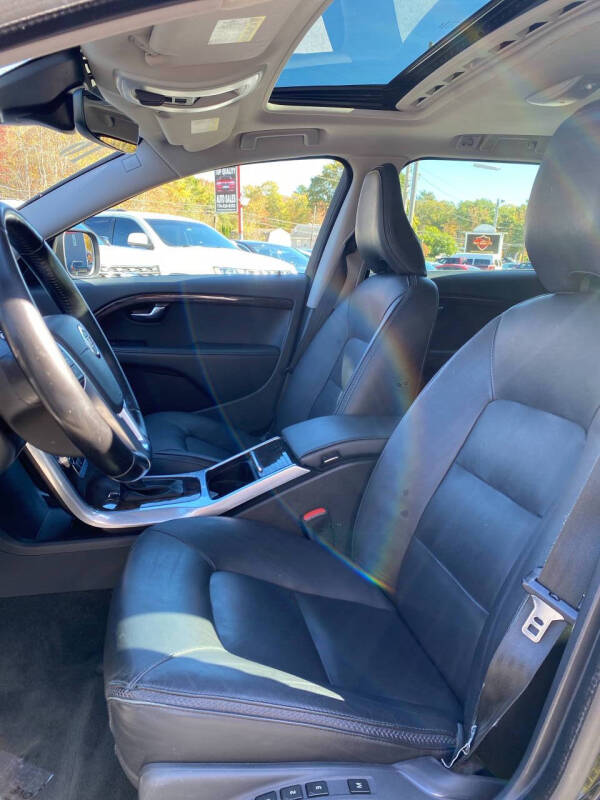 2016 Volvo XC70 T5 Classic Premier