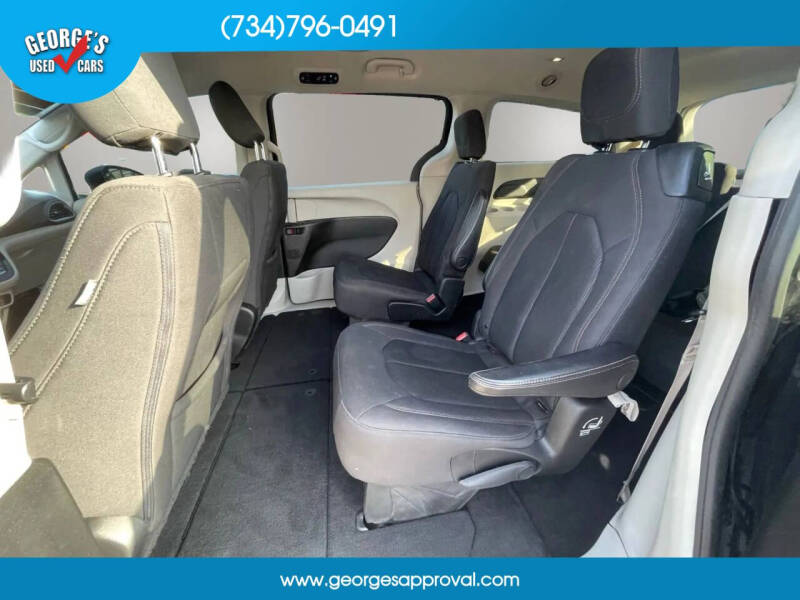 2019 Chrysler Pacifica Touring